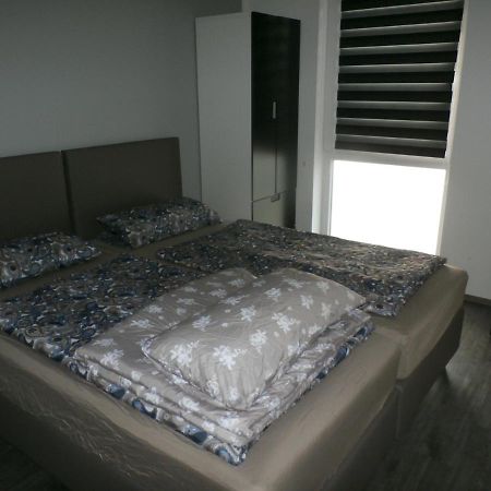 Ferienwohnung Am Seglerhafen Пенемюнде Екстериор снимка
